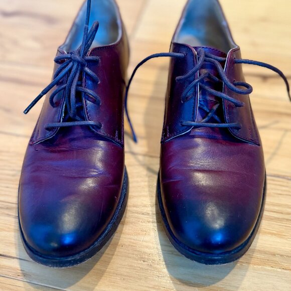 Frye Women’s Burgundy Leather Oxfords, Size 6.5 B, Made in Mexico, Classic - Picture 2 of 6
